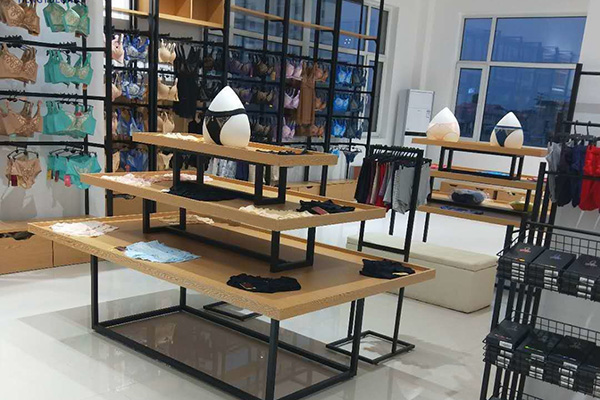佛山卢小姐内衣店.jpg